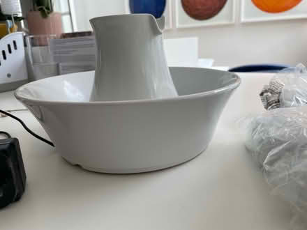 Photo of free petsafe drinkwell avalon fountain (SW11) #1