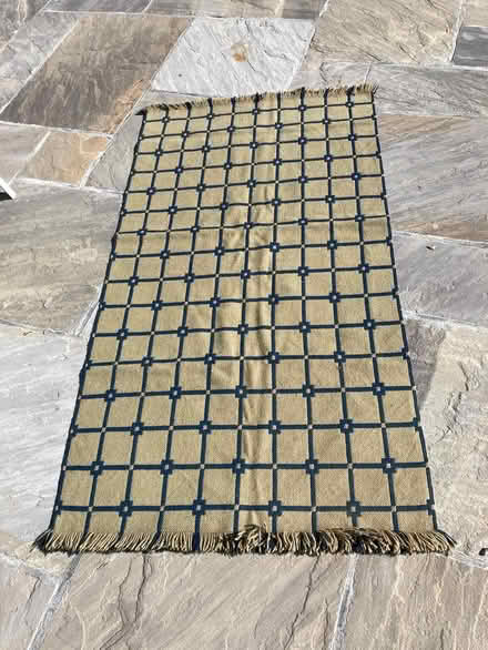 Photo of free Woven wool rug (Sheepwash) #2
