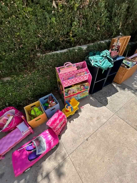 Photo of free Toys (Pasadena) #3