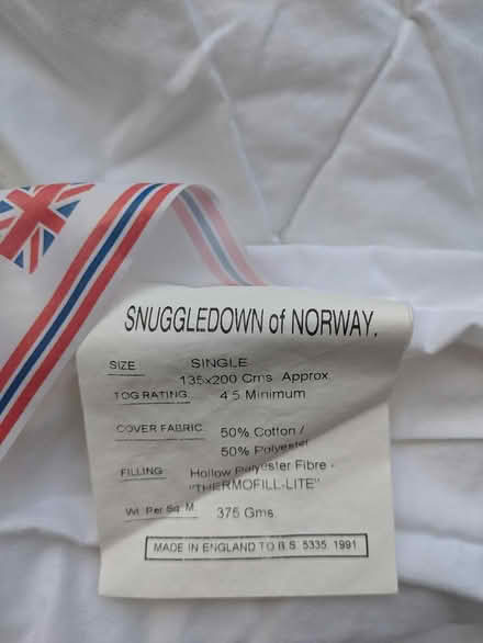Photo of free Single duvet 4.5 tog (RH4) #1