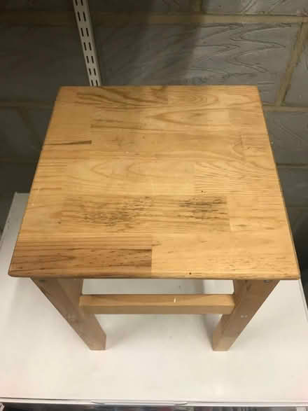 Photo of free Small table/stool (CT14) #2