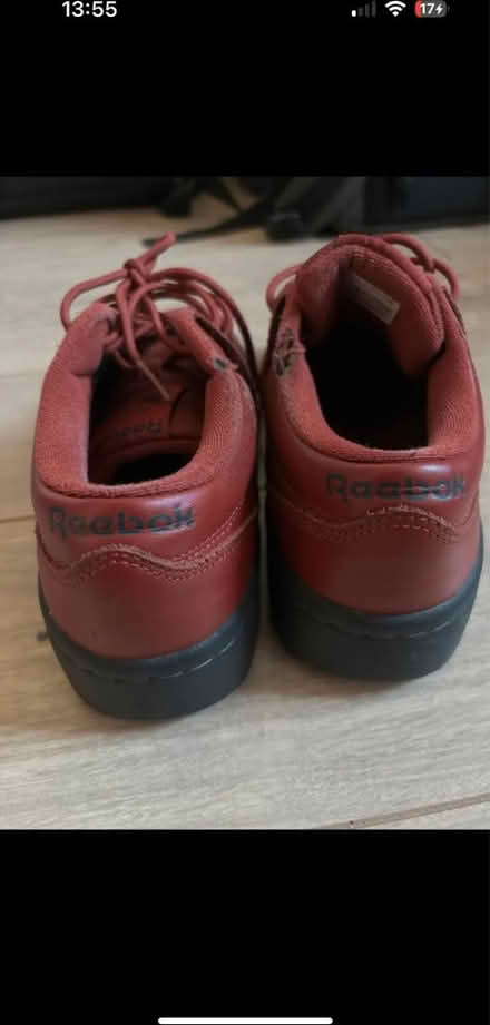 Photo of free Reebok shoes uk 4.5 (N15) #3