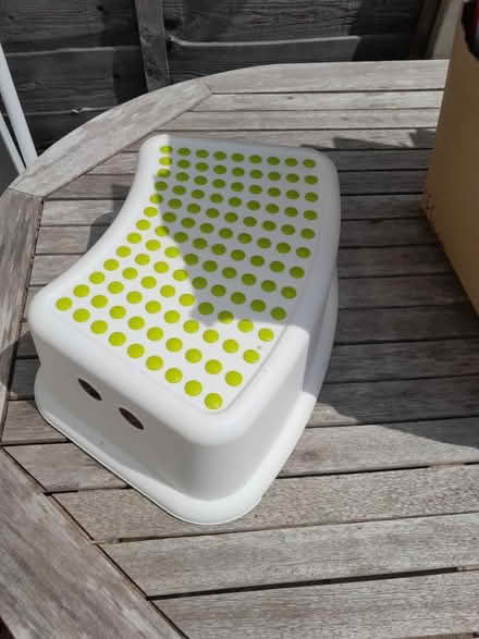 Photo of free Step stool (Carshalton Beeches SM5) #1