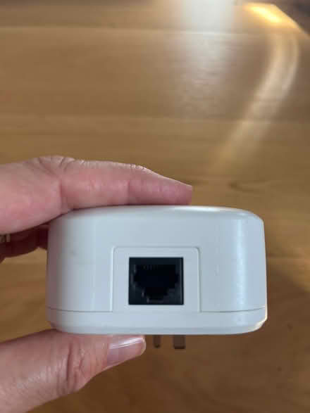 Photo of free D-Link Ethernet powerline (Colliers Wood SW19) #3