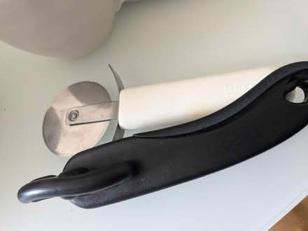 Photo of free Kitchen items (MK42) #1
