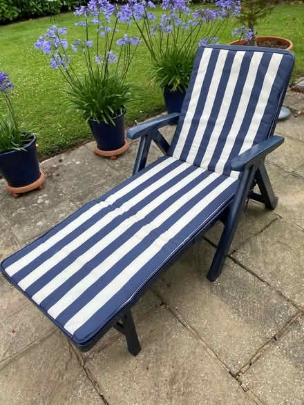 Photo of free Sun Lounger (central Steyning) #1