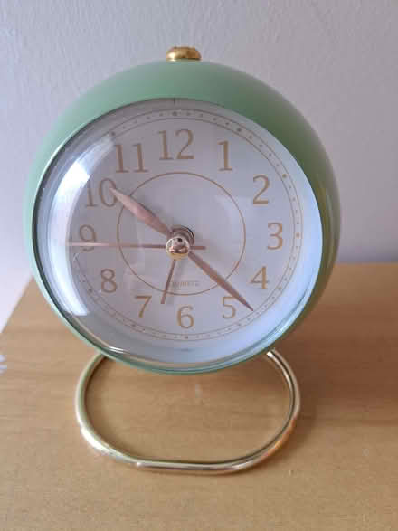 Photo of free No tick alarm clock, sometimes it stops (Park Hill CR0) #1