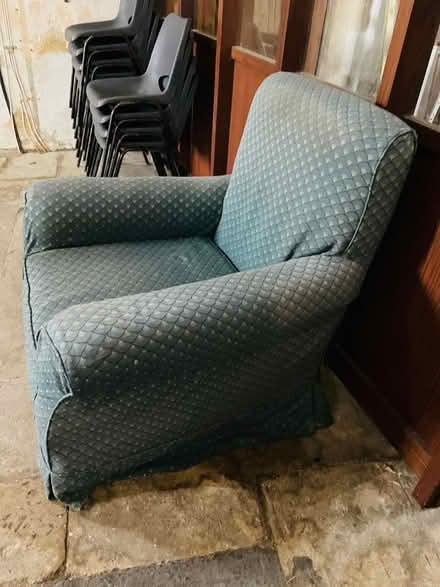 Photo of free 1940 Gentleman’s chair (Garden City OX5) #1