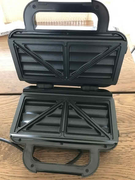 Photo of free Breville Ultimate Deep Fill Toastie Maker (Kew TW9) #2