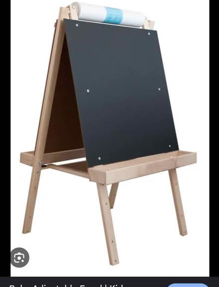 Photo of Wooden easel (Oldfield Park) #1