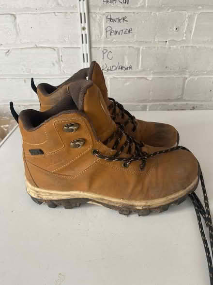 Photo of free Kids Walking Boots Size 3 (Blackbrook WA2) #2