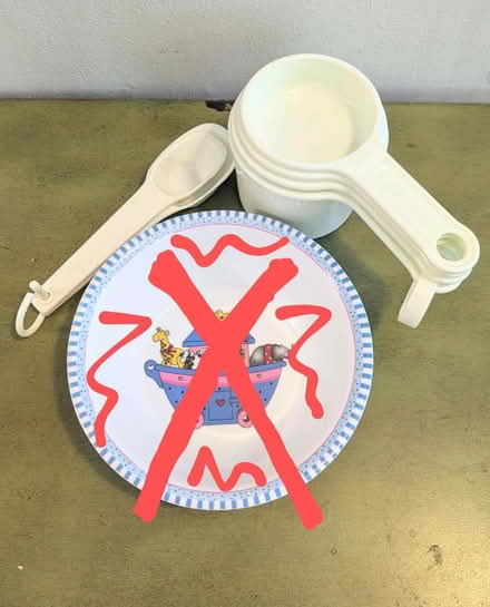 Photo of free Measuring Cups/Spoons (Dumont) #1