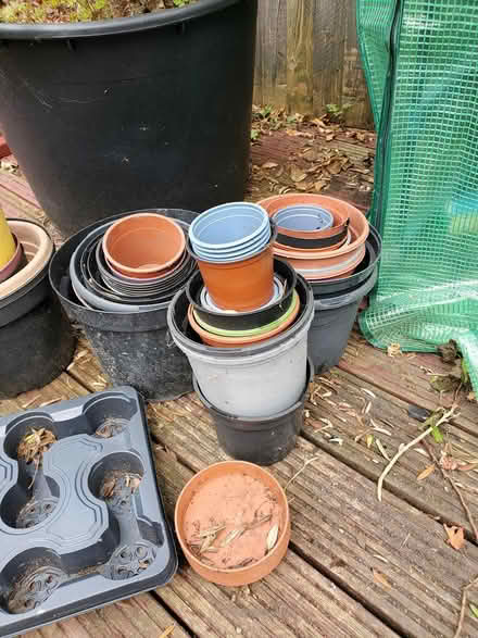 Photo of free Plastic plant pots (Plumstead, SE18) #1