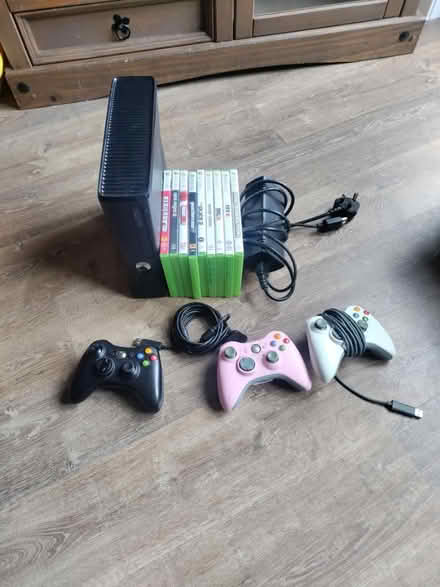 Photo of free Xbox 360 (South Queensferry EH30) #1