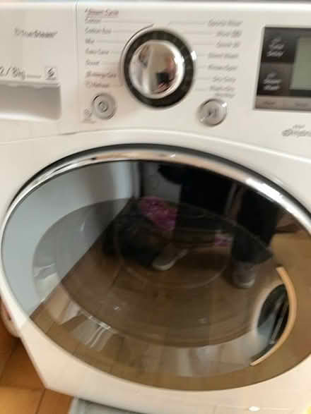 Photo of free Washer/dryer machine bearings have gone (Moreton CH46) #1