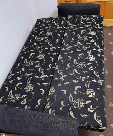 Photo of free Sofa settee (Kings Heath B14) #4