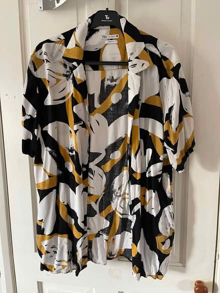 Photo of free Gents summer shirt size L (Oxford OX2) #1