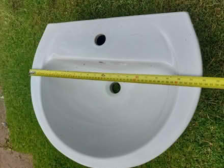 Photo of free Sink (SY5 Hanwood) #4