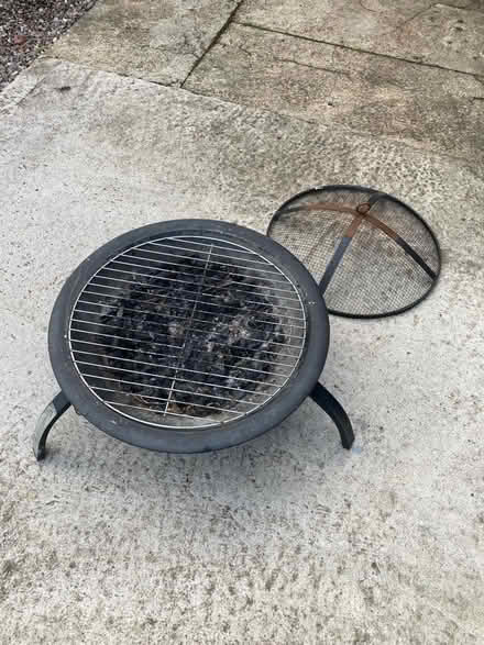 Photo of free Bbq fire pit (Lymm WA13) #1