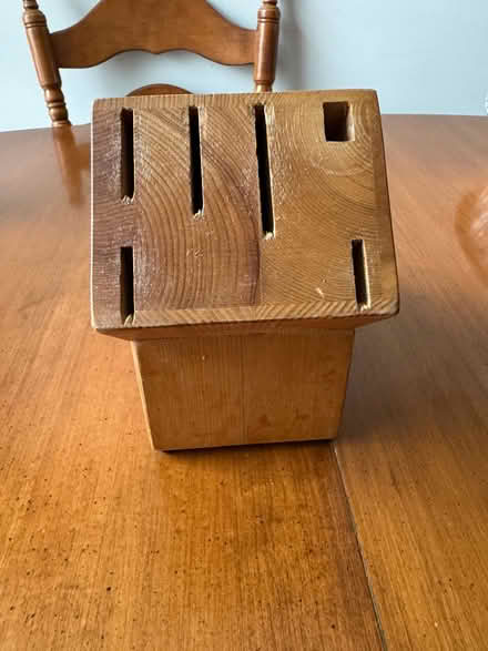 Photo of free Knife block (Mississauga road and wanless) #1