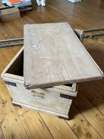 Photo of free Wooden chest (RG40 Wokingham town centre) #4