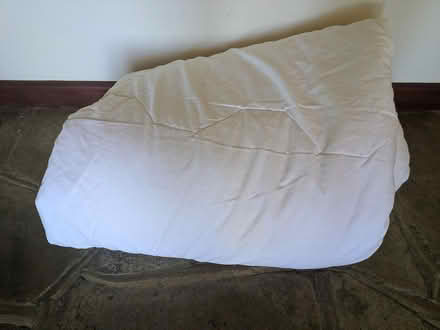 Photo of free Single duvet 4.5 tog (RH4) #2