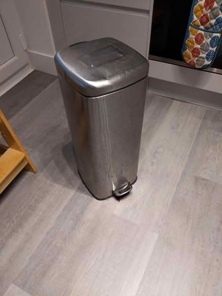 Photo of free Peddle bin (TW10) #1