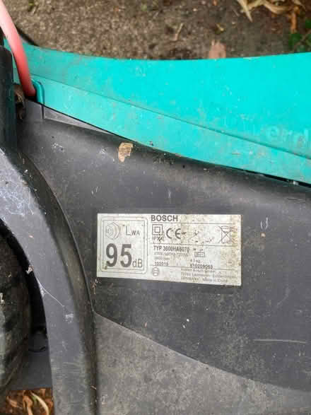Photo of free Lawn mower electid (East Finchley N2) #2