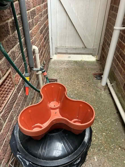 Photo of free Triple planter (Hastings. Broom grove TN34) #2
