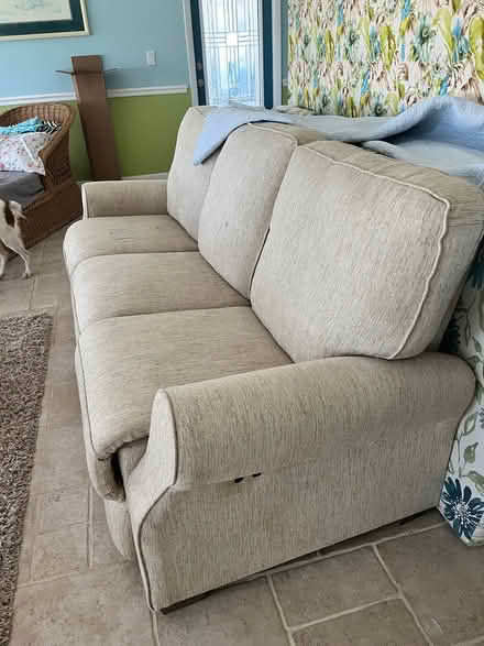 Photo of free Couch (Dunnellon) #2