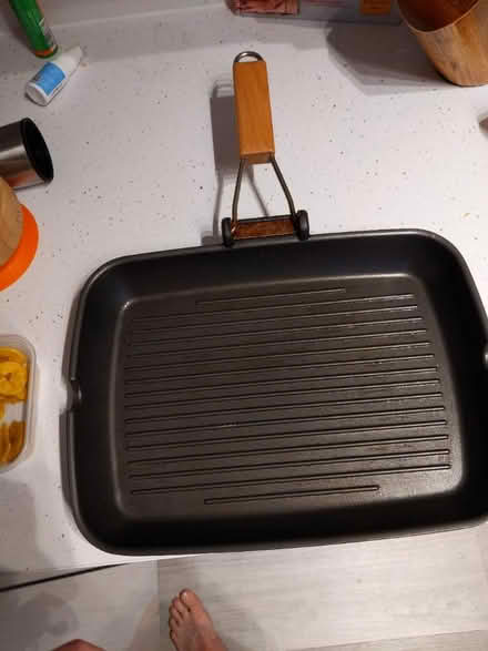 Photo of free IKEA skillet (TW10) #2