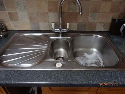 Photo of free Zanussi double electric oven, hob and Franke sink (Leasgill LA7) #3