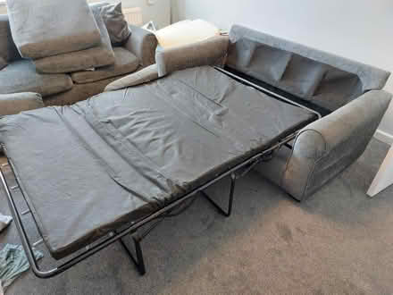 Photo of free 3 seater sofa and 2 seater sofa bed (Barton-Le-Clay) #4