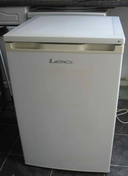 Photo of free LEC undercounter fridge (Verwood BH31) #1