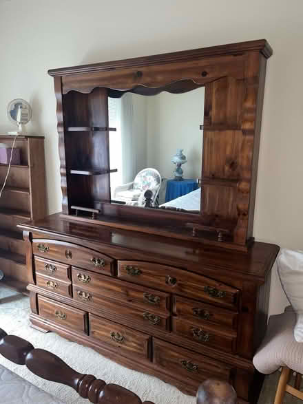 Photo of free Queen bedroom set (Leisure World 20906) #2