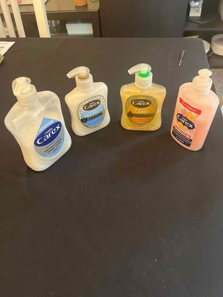 Photo of free 4 x hand wash (M25) #1
