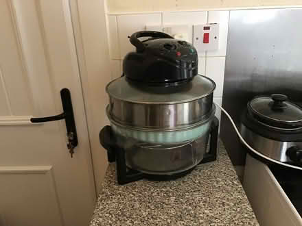 Photo of free Halogen oven (Fintry DD4) #1