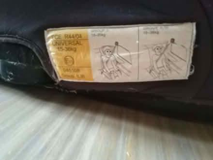 Photo of free Red carseat for 15-36kg (South Heighton BN9) #3