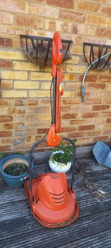 Photo of free Working Lawn mower (UB3) #3
