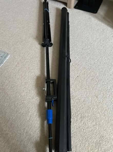 Photo of free Projector screen (Redhill RH2) #1
