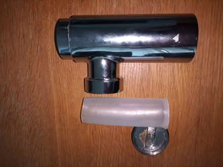 Photo of metal bottle trap (Saint Philip's S1) #1