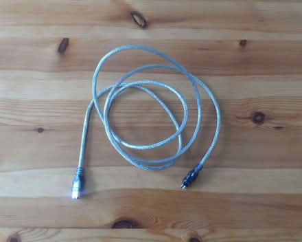 Photo of free IEEE 1394 Firewire cable (Bedwell SG1) #2