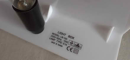 Photo of free Small basic light box (Sunny Hill DE23) #2