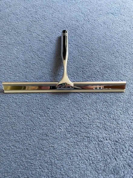 Photo of free Merlyn shower wiper blade and holder (Prestwood HP16) #1