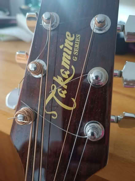 Photo of free Electro-accoustice guitar – Takamine G-Series (Meanwood LS6) #2