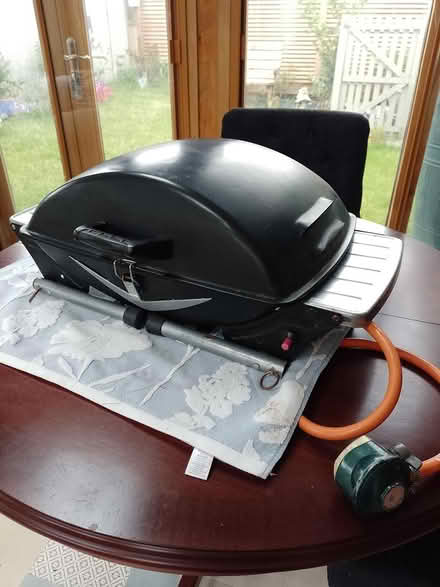 Photo of free Gas bbq (CT5) #2
