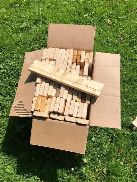 Photo of free Bone Dry Kindling (Aylmer Lakeview Terrace) #1