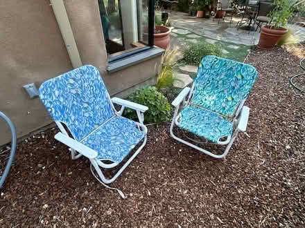 Photo of free beach chairs (West End San Rafael) #1