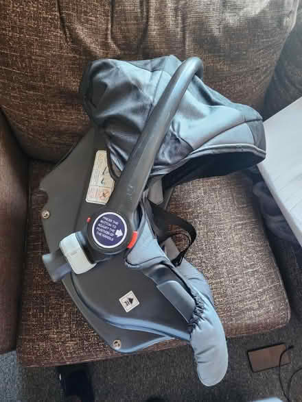 Photo of free New born Car Seat (High Wycombe HP11) #2