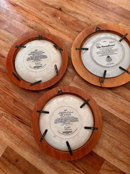 Photo of free 3 wedgewood collectible plates depicting rural scenes (Norbiton KT3) #2